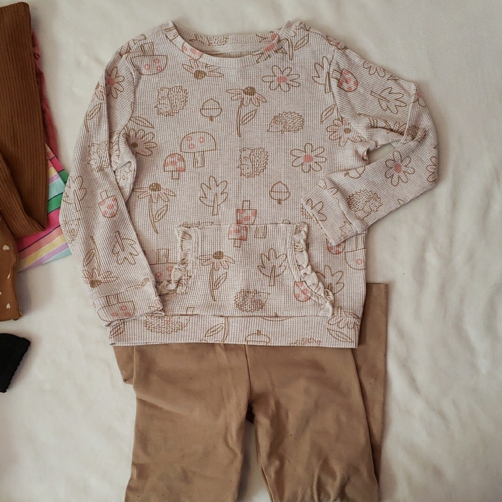 Old Navy Kids' Colorful Long Sleeve Tees - Picture 10 of 11
